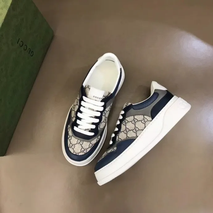 P380 new men's shoes GUCCI [Lightning] latest shoes are shipped. Original quality, fashionable, made of special materials, sheepskin lining, brand new packaging. The foot feels super comfortable and the workmanship is impeccable. Size: 38-45